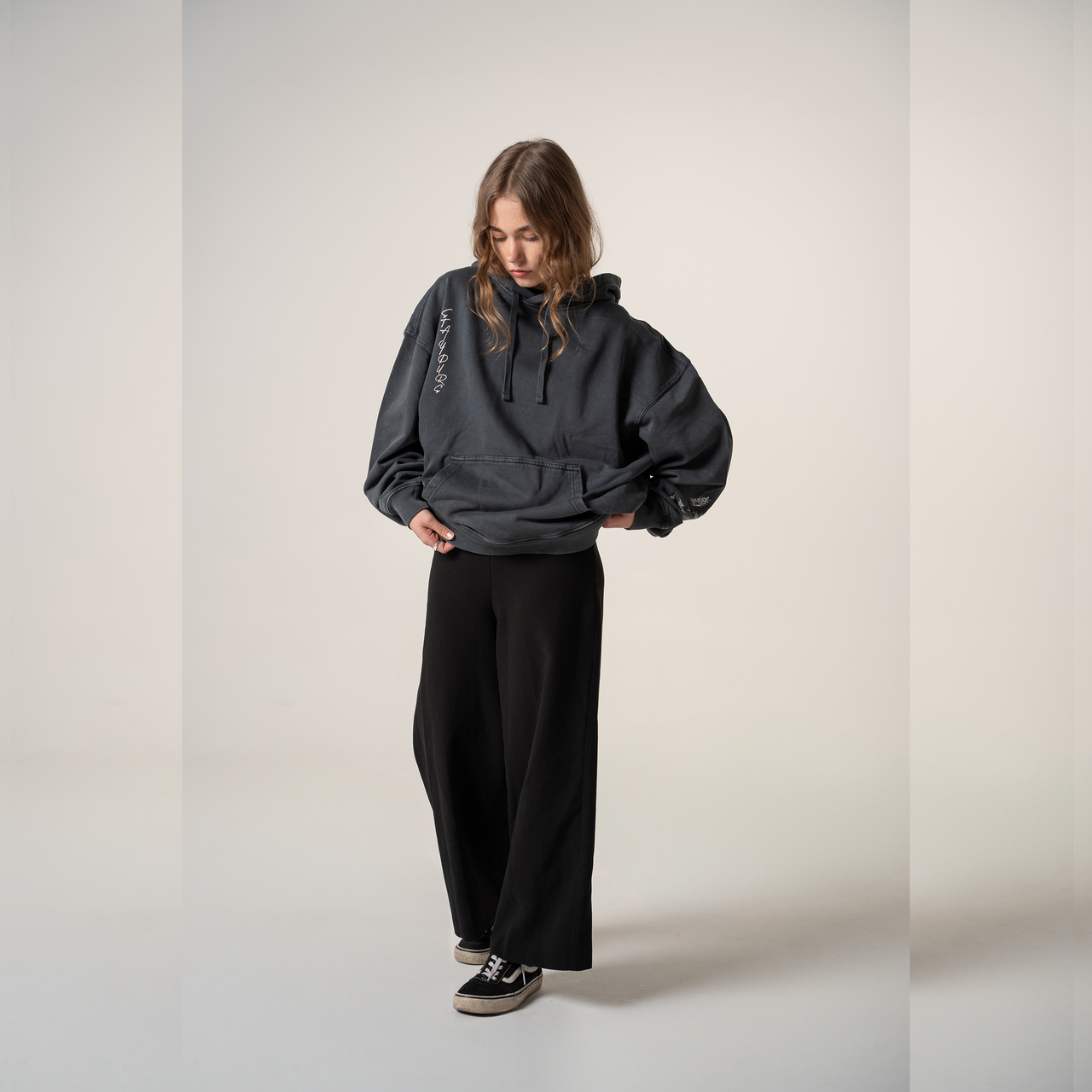 999 HOODIE